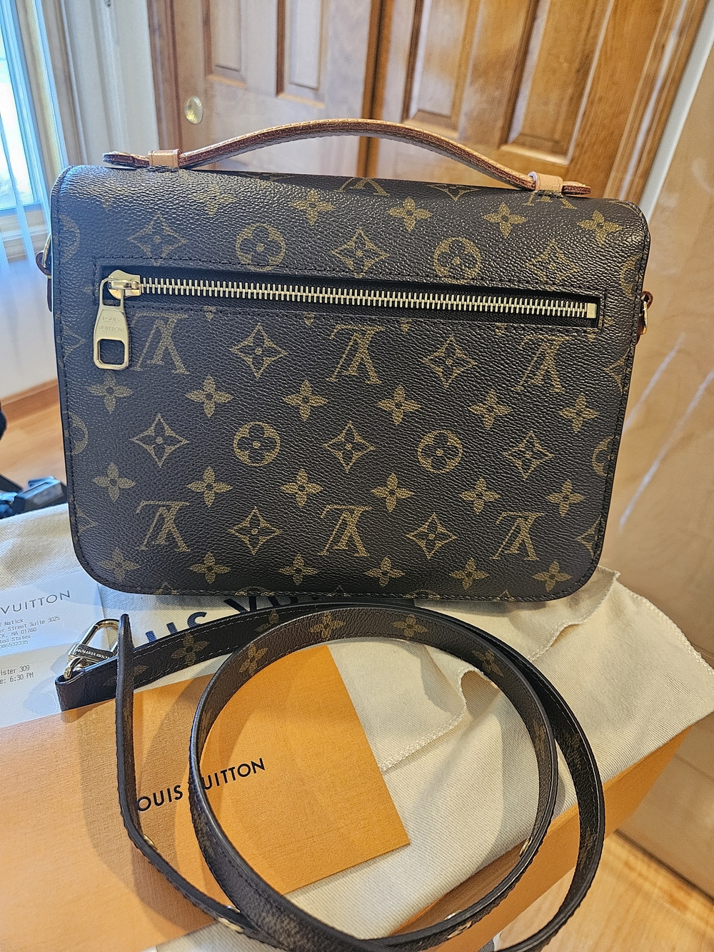 Louis Vuitton Brown Monogram Canvas Pochette Metis Shoulder Bag - Picture 2 of 11